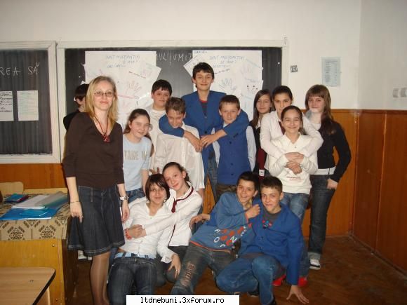 ALBUMUL PHOTO AL CLASEI - ♥Ilona - Clasa Noastra